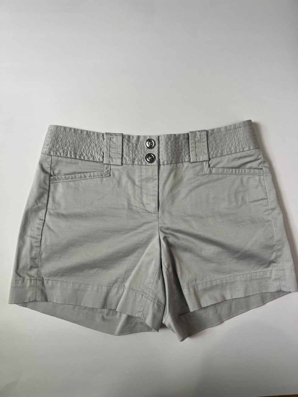 White House Black Market Light Gray Women's Shorts - Size 0